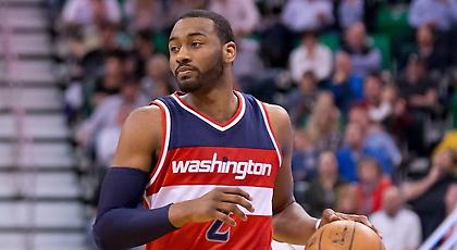 Χειρουργήθηκε και στα δύο γόνατα ο Γουόλ!