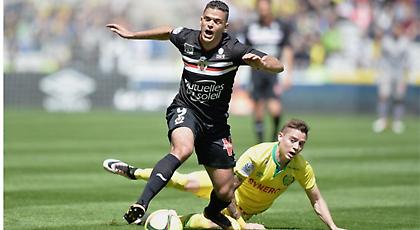 Η Μπαρτσελόνα συζητά με τον Μπεν Αρφά