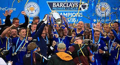 Το σήκωσαν μέσα σε πανδαιμόνιο παίκτες και Ρανιέρι! (video)