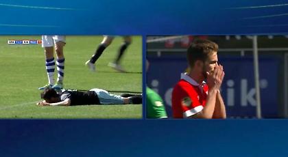 Όλο το ποδόσφαιρο σε δύο βίντεο: Οι παίκτες του Άγιαξ κλαίνε, αυτοί της Αϊντχόφεν πανηγυρίζουν!