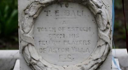 Η «ξεχασμένη» ιστορία του Τόμι Μπολ: Του πρώτου δολοφονημένου ποδοσφαιριστή!