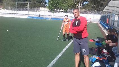 ΣΥΓΚΛΟΝΙΣΤΙΚΟ: Προπονητής στη Ρόδο κάνει αλλαγή νεαρό αθλητή με πατερίτσες (video)