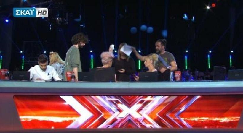 X Factor - Chair Challenge: Έκαναν αέρα στην Τάμτα για να συνέλθει!