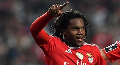 Πήρε Ρενάτο Σάντσες η Μπάγερν!