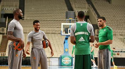 Ξενύχτησαν οι Αμερικανοί, έξαλλος ο Πεδουλάκης!