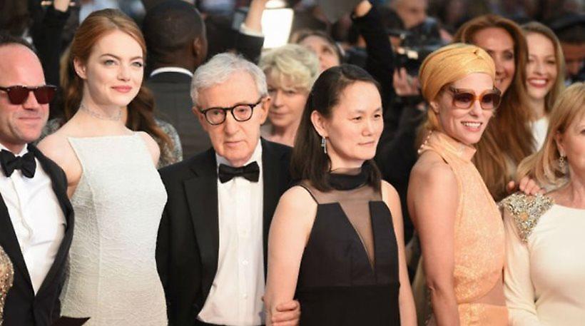 Κάννες 2016: Ο Γούντι Άλεν και τα κορίτσια του (video)