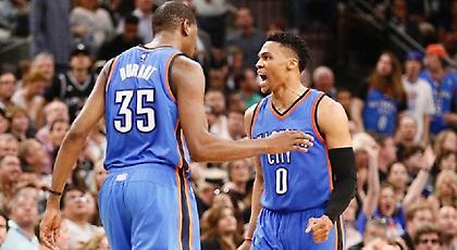 Υποδοχή στο αεροδρόμιο για τους Θάντερ! (video)