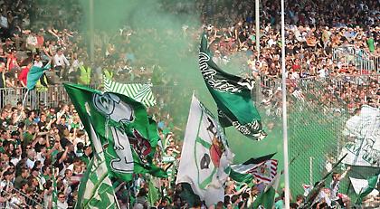 Λαοθάλασσα για να σώσουν την Βέρντερ! (video)