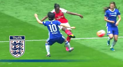 Παίκτρια της Άρσεναλ έπαθε... Βίγια (video)