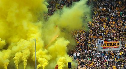 Συγκλονιστικό κορεό από 30.000 οπαδούς στην 3η Γερμανίας! (video)