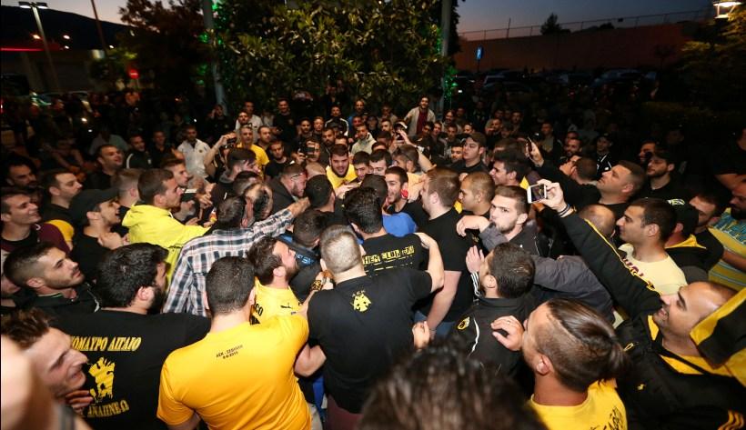 ΒΙΝΤΕΟ: Ντόπες του κόσμου στην ΑΕΚ