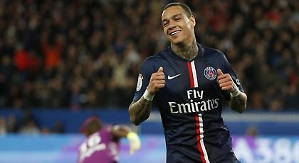 Αποχωρεί απο την Παρί ο Φαν Ντερ Βιλ