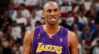 O «Black Mamba» συντάντησε ένα μάμπα (video)