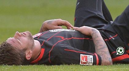 ΑΠΙΣΤΕΥΤΟΣ ΕΦΙΑΛΤΗΣ: Ο παίκτης που διαγνώστηκε με καρκίνο έβαλε αυτογκόλ… (video)