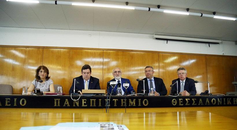 Χρηματοδοτεί δύο έδρες στο ΑΠΘ ο Σαββίδης