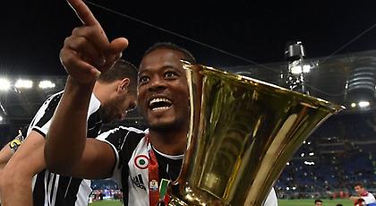 Ανανέωσε ο Εβρά στη Γιουβέντους