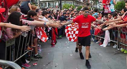 Επιβεβαίωσε την αποχώρηση του ο Μπανέγα - «Κλείνει» στην Ίντερ