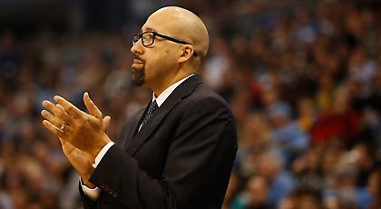 Ο Φίζντεϊλ υπογράφει στους Γκρίζλις