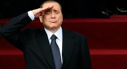 Σίλβιο Μπερλουσκόνι: «Ήρθε η ώρα να αποχωρήσω...»