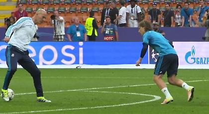 Αν έπαιζε στον τελικό ο Ζιντάν… (video)