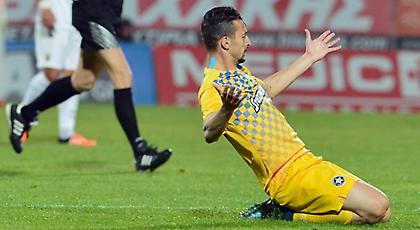 Θέλει Γιαννούλη η Γουλβς