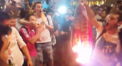 Οπαδοί της Ρεάλ πανηγύρισαν… καίγοντας σημαία της Ατλέτικο (video)