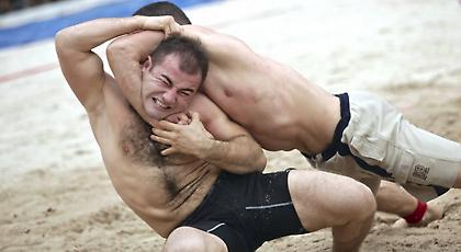 Η αποστολή για το Παγκόσμιο Πρωτάθλημα Beach Wrestling