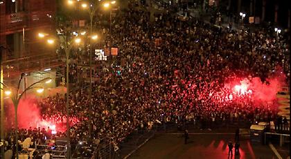 Βίντεο: Έξαλλοι πανηγυρισμοί από οπαδούς της Ρεάλ στη Μαδρίτη