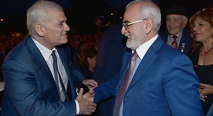 Το παρασκήνιο της συνάντησης της Θεσσαλονίκης με Μελισσανίδη-Ιβάν