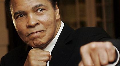 Σε μηχανική υποστήριξη ο Μοχάμεντ Άλι, κρίσιμη η κατάσταση της υγείας του!