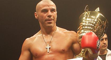 Το «αντίο» του Μιχάλη Ζαμπίδη στον Μοχάμεντ Άλι (pic)