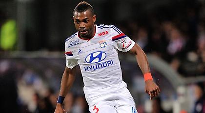 Ελεύθερος από Λιόν ο Μπεντιμό