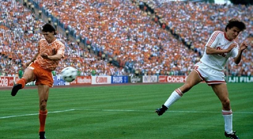 Ιστορικά γκολ του Euro σε animation (video)