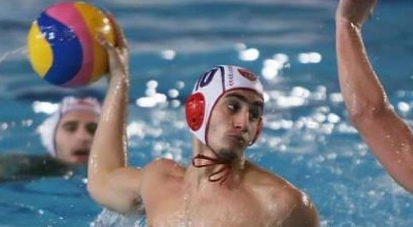 Παραμένει «μπέμπης» ο Καπότσης