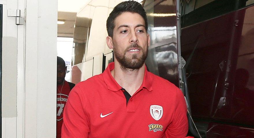 Αθηναίου: «Είμαστε τρισευτυχισμένοι στον Ολυμπιακό»