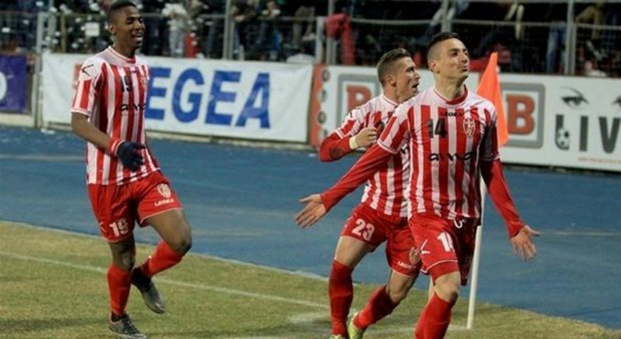 «Καμπάνα» ενός έτους σε Σκεντερμπέου από UEFA