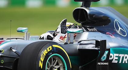 Άπιαστος ο Χάμιλτον