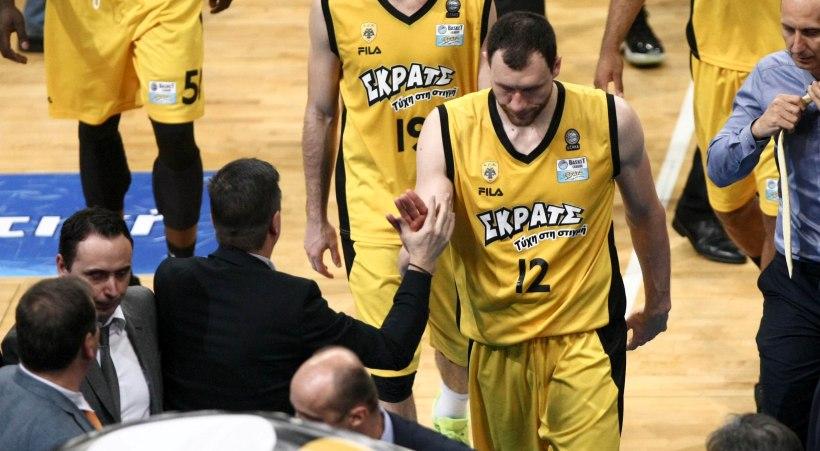 Νέα σενάρια για Μαυροκεφαλίδη και Μακάμπι