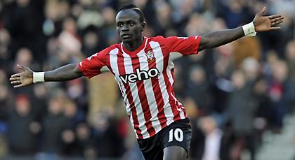 Δίνει παίκτη και λεφτά για Μανέ η Λίβερπουλ