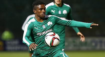 Υπογράφει στη Ναούτικο ο Μαμούτε