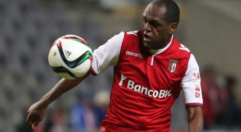 Ελπίζει για Λουίζ Κάρλος ο ΠΑΟΚ