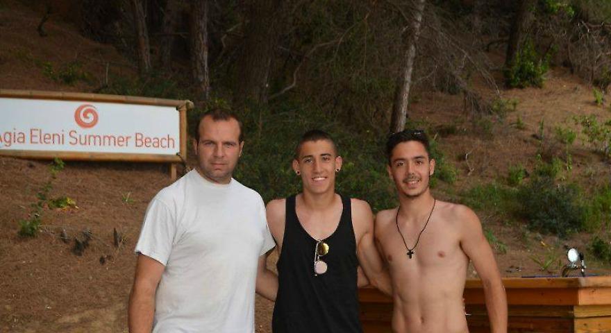 Για διακοπές στη Σκιάθο o Κωνσταντίνος Τσιμίκας (pics)