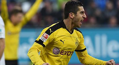 Μένει στη Ντόρτμουντ ο Μκιταριάν!