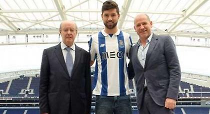 Η Πόρτο πήρε Βραζιλιάνο στόπερ και του έβαλε... τρελή ρήτρα!