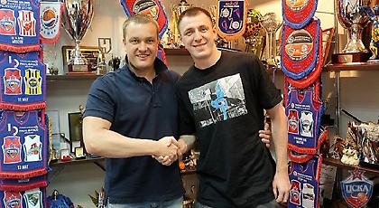 Συνεχίζει και ο Φριντζόν στη ΤΣΣΚΑ