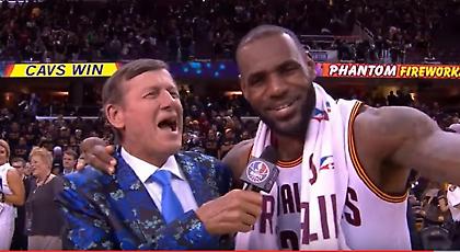 Η πλάκα του Λεμπρόν στον ηρωικό ρεπόρτερ Κρεγκ Σάγκερ (video)