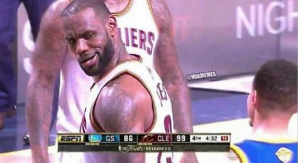 Το trash talking του Λεμπρόν στον Κάρι μετά την τάπα του (video)