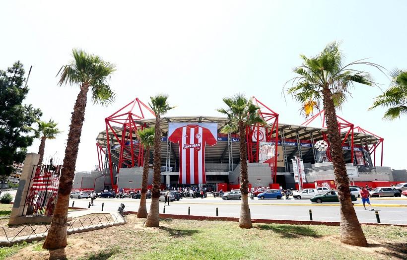 Η εντυπωσιακή παρουσίαση της φανέλας του Ολυμπιακού (pics)