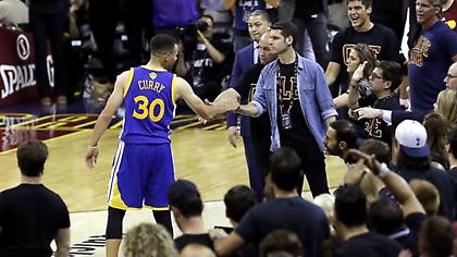 «Ο Κάρι μού ζήτησε συγγνώμη που μου πέταξε τη μασέλα του»