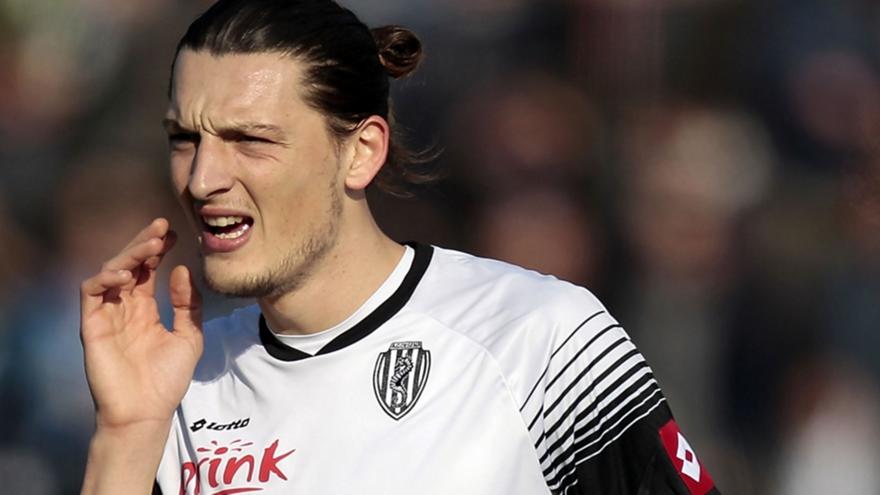 Προτεραιότητα ο φορ για ΑΕΚ